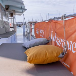 COUSSIN SIGNATURE MOKAI EN SUNBRELLA POUR BATEAU